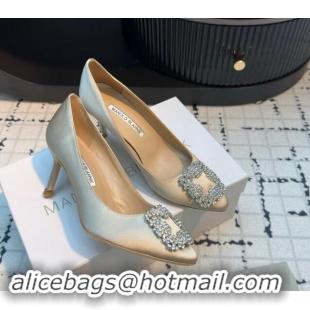 Top Grade Manolo Blahnik Hangisi Satin Pumps 7cm with Strass Buckle Pale Gold 1225016