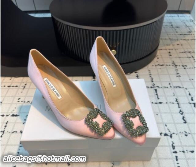 Good Looking Manolo Blahnik Hangisi Satin Pumps 7cm with Strass Buckle Light Pink 1225017