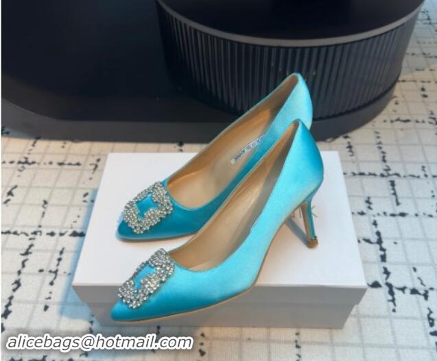 Pretty Style Manolo Blahnik Hangisi Satin Pumps 7cm with Strass Buckle Light Blue 1225021