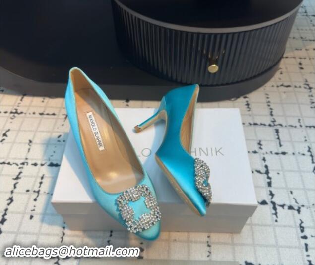 Pretty Style Manolo Blahnik Hangisi Satin Pumps 7cm with Strass Buckle Light Blue 1225021