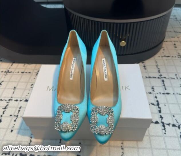 Pretty Style Manolo Blahnik Hangisi Satin Pumps 7cm with Strass Buckle Light Blue 1225021