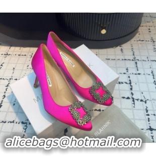 Trendy Design Manolo Blahnik Hangisi Satin Pumps 7cm with Strass Buckle Dark Pink 1225022