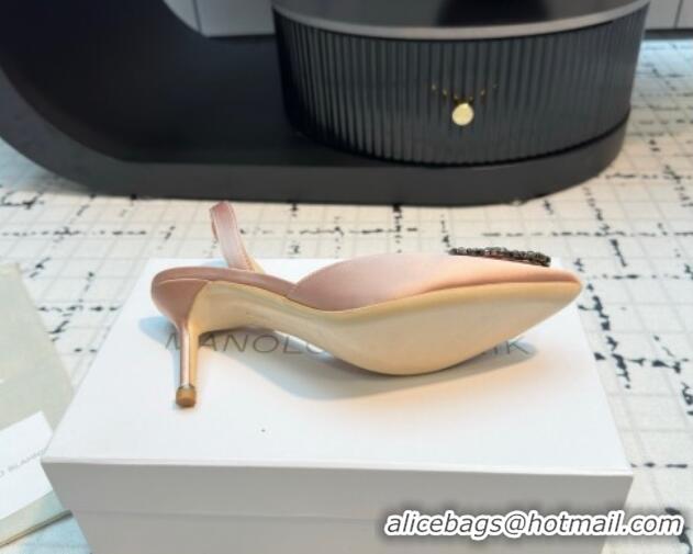 Stylish Manolo Blahnik Hangisi Satin Slingback Pumps 7cm with Strass Buckle Light Pink 1225043