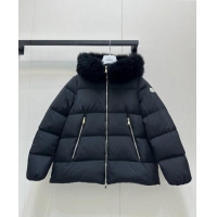 Luxurious Moncler A-...