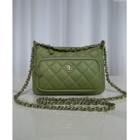 Good Looking Chanel Shiny Crumpled Lambskin Clutch with Chain AP4349 Green 2024