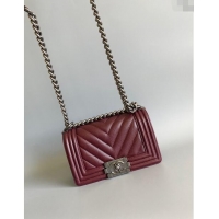 Top Grade Chanel Chevron Grained Calfskin Small Classic Le Boy Flap Bag A67085 Burgundy/Aged Silver