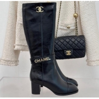 Luxurious Chanel Cal...