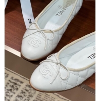 Luxurious Chanel Quilted Lambskin Classic Ballerinas White 120306