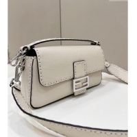 Famous Brand Fendi Regular Selleria Baguette bag with topstitches in Grained Calfskin 8610M White/Silver 2024