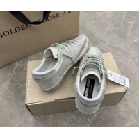 Good Looking Golden Goose Super-Star Sneakers in silver metallic leather with leather star and heel tab 1113002