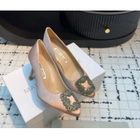 Pretty Style Manolo Blahnik Hangisi Satin Pumps 7cm with Strass Buckle Nude 1225007