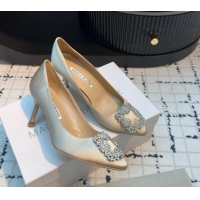 Top Grade Manolo Blahnik Hangisi Satin Pumps 7cm with Strass Buckle Pale Gold 1225016