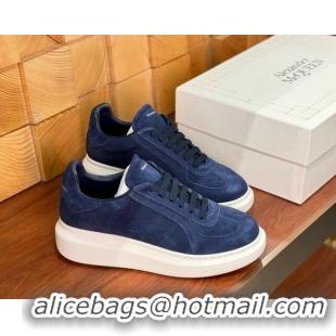 Top Design Alexander McQueen Oversized Retro Sneakers in Suede Dark Blue 1114018