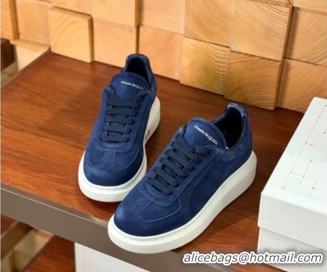 Top Design Alexander McQueen Oversized Retro Sneakers in Suede Dark Blue 1114018