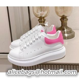 Sophisticated Alexander McQueen Oversized Sneakers in Silky Calfskin and Rubber Heel Tab White/Pink 1225058