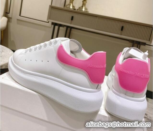 Sophisticated Alexander McQueen Oversized Sneakers in Silky Calfskin and Rubber Heel Tab White/Pink 1225058