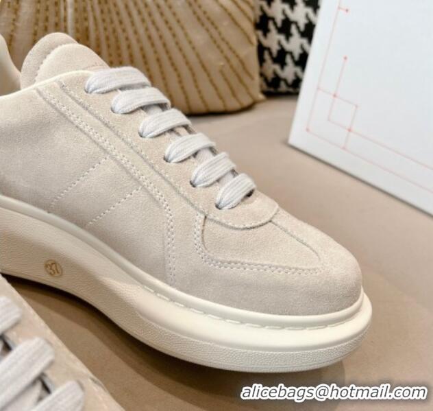 Hot Style Alexander McQueen Oversized Retro Sneakers in Suede Light Grey 1225060