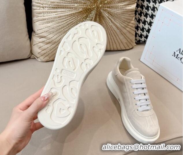 Hot Style Alexander McQueen Oversized Retro Sneakers in Suede Light Grey 1225060