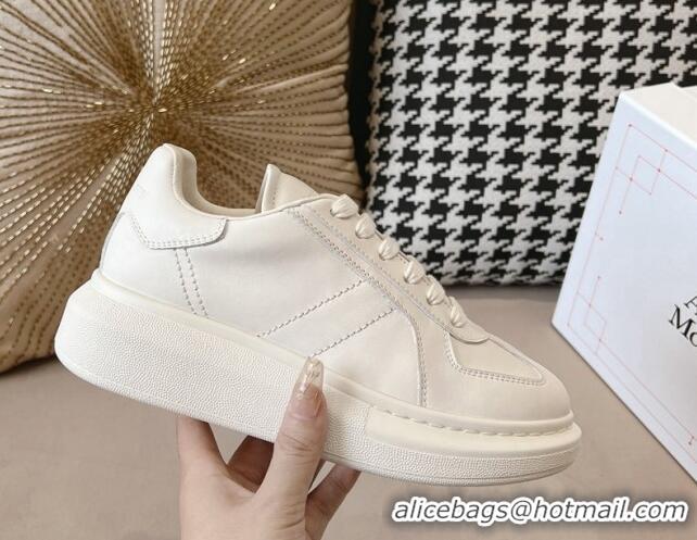 Classic Hot Alexander McQueen Oversized Retro Sneakers in Calfskin Leather White 1225061