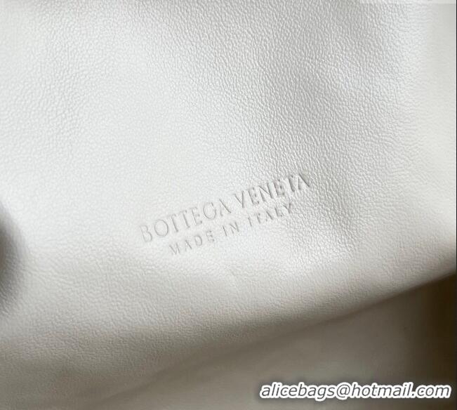 Low Cost Bottega Veneta Lauren 1980 Clutch bag With Chain in Intrecciato Leather 785807 White 2024