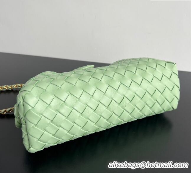 High Quality Bottega Veneta Lauren 1980 Clutch bag With Chain in Intrecciato Leather 785807 Light Green 2024