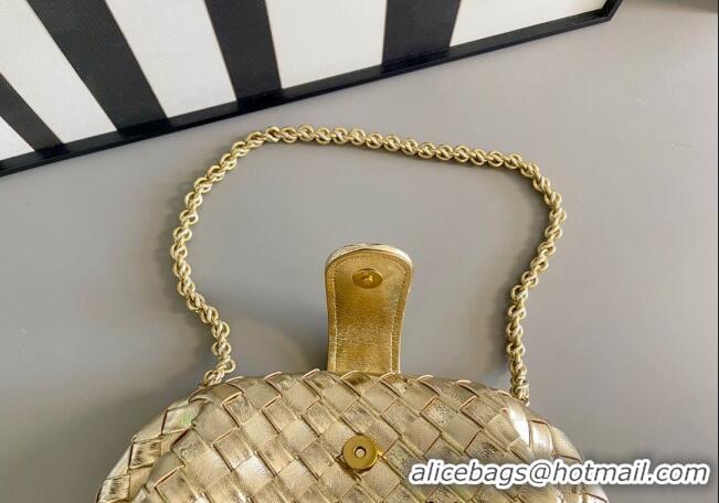 Top Grade Bottega Veneta Lauren 1980 Clutch bag With Chain in Intrecciato Leather 785807 Gold 2024