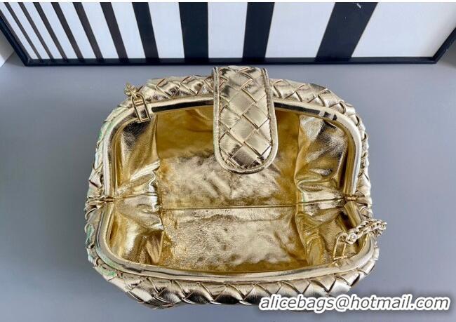 Top Grade Bottega Veneta Lauren 1980 Clutch bag With Chain in Intrecciato Leather 785807 Gold 2024