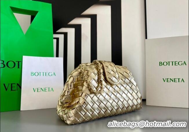 Top Grade Bottega Veneta Lauren 1980 Clutch bag With Chain in Intrecciato Leather 785807 Gold 2024