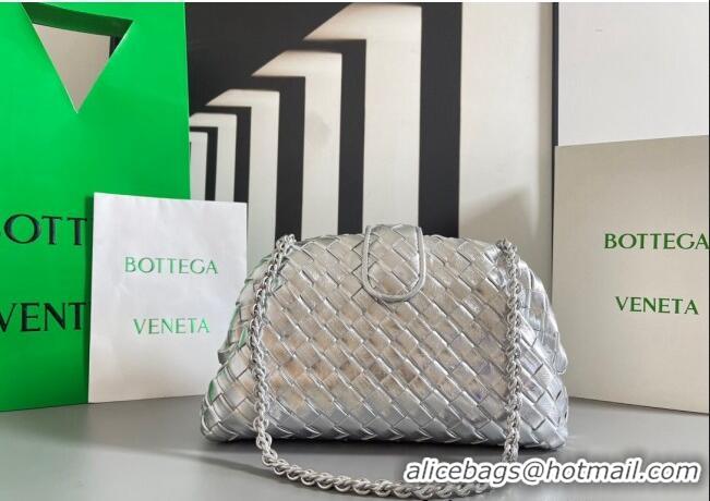 Well Crafted Bottega Veneta Lauren 1980 Clutch bag With Chain in Intrecciato Leather 785807 Silver 2024