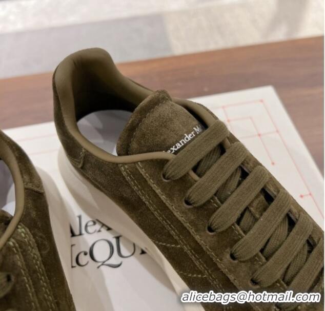 Unique Style Alexander McQueen Oversized Retro Sneakers in Suede Olive Green 1225067