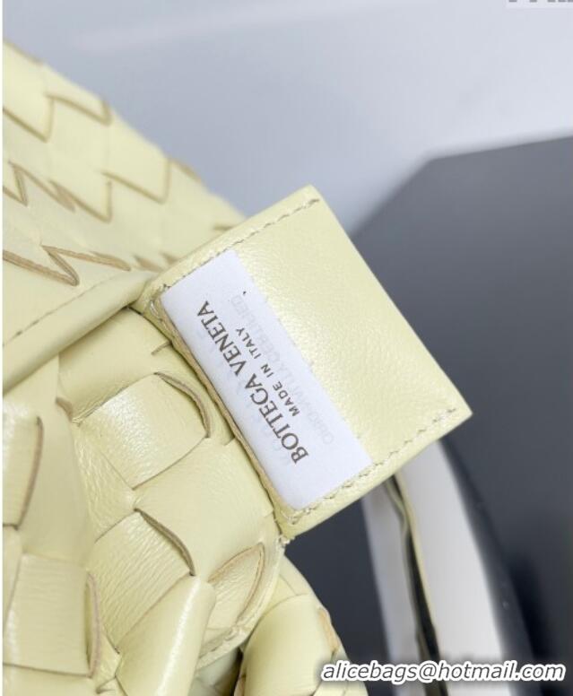 Luxurious Bottega Veneta Sardine Bag in Intrecciato Leather 716082 Light Yellow 2024