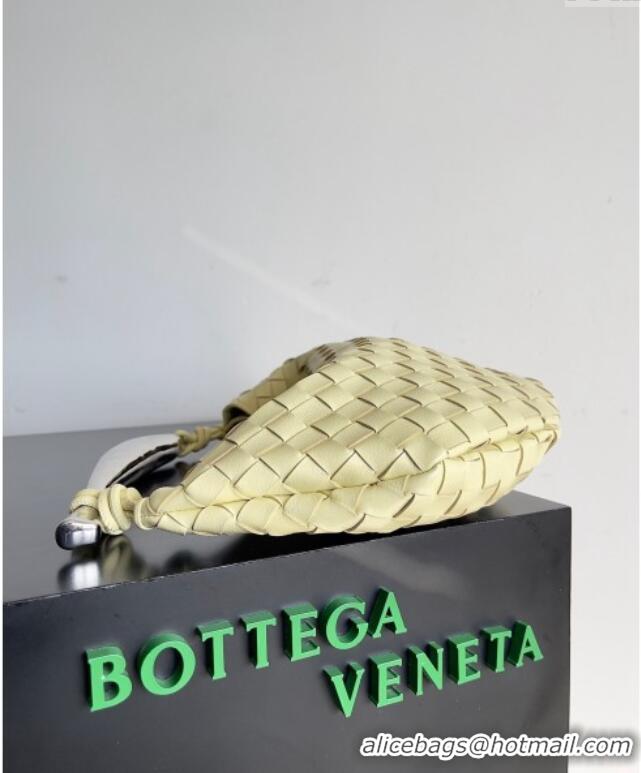 Luxurious Bottega Veneta Sardine Bag in Intrecciato Leather 716082 Light Yellow 2024