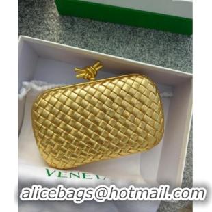 Classic Specials Bottega Veneta Knot Minaudiere Clutch in Padded Intreccio Leather 717622 Gold 2024