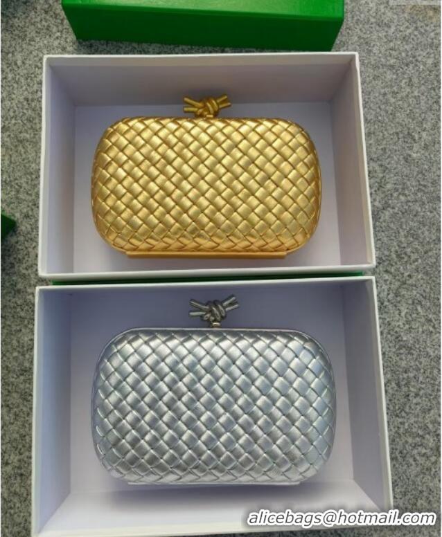 Classic Specials Bottega Veneta Knot Minaudiere Clutch in Padded Intreccio Leather 717622 Gold 2024