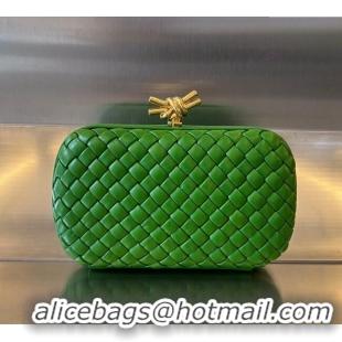 Top Design Bottega Veneta Knot Minaudiere Clutch in Padded Intreccio Leather 717622 Green 2024