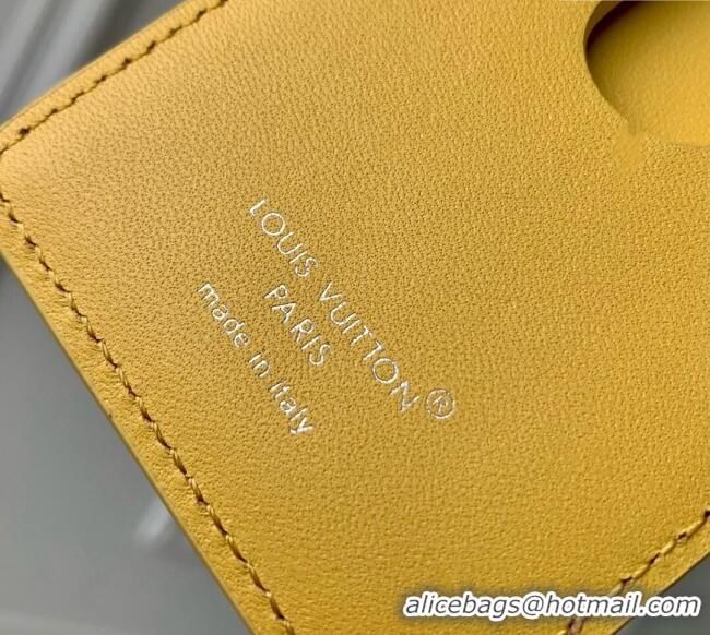 Top Grade Louis Vuitton Porte-Cartes Magnet Card Holder M12853 Yellow 2024