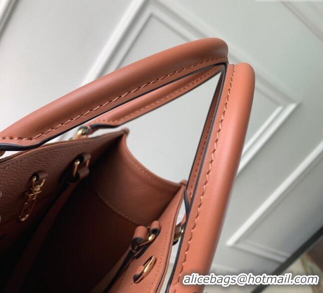 Top Grade Louis Vuitton OnTheGo MM Tote Bag in Embossed Grained Leather M12775 Cognac Brown 2024