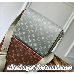 New Design Louis Vuitton District PM Messenger Bag in Khaki Green Monogram Gradient Canvas M11593 2025