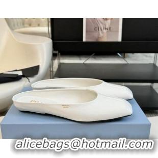 Best Product Prada Patent leather flat mules White 1227047