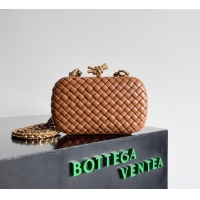 Trendy Design Bottega Veneta Knot With Chain Mini Bag 776662 Light Brown 2024