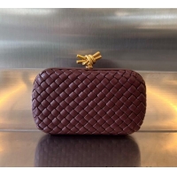 Luxury Discount Bottega Veneta Knot Minaudiere Clutch in Padded Intreccio Leather 717622 Burgundy 2024