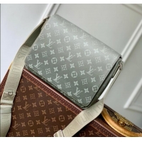 New Design Louis Vuitton District PM Messenger Bag in Khaki Green Monogram Gradient Canvas M11593 2025