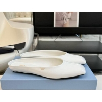 Best Product Prada Patent leather flat mules White 1227047