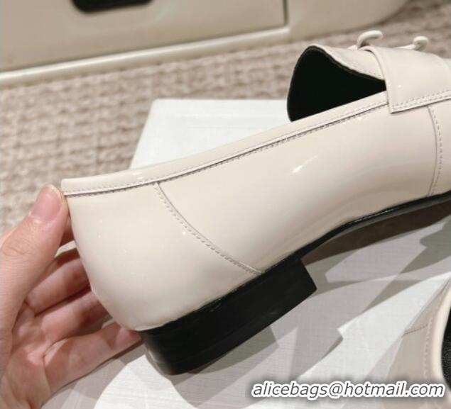 Purchase Celine One-to-One Triomphe Logo Flat Loafers in Patent Leather White 1223095