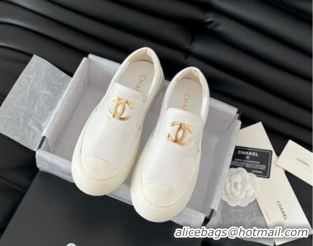 Best Grade Chanel Calfskin Slip-on Sneakers White 0102014