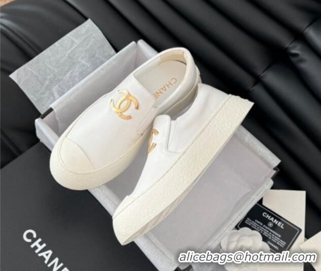 Best Grade Chanel Calfskin Slip-on Sneakers White 0102014