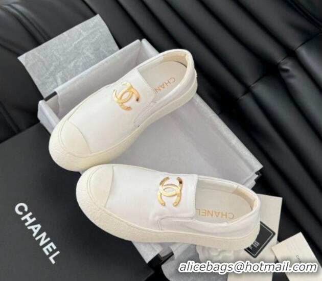 Best Grade Chanel Calfskin Slip-on Sneakers White 0102014