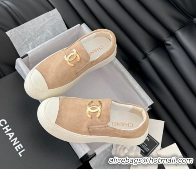 Pretty Style Chanel Suede Slip-on Sneakers Beige 0102015