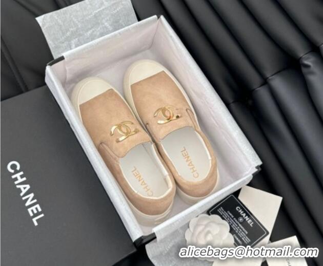 Pretty Style Chanel Suede Slip-on Sneakers Beige 0102015