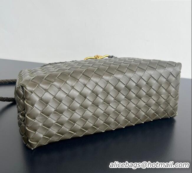 Sumptuous Bottega Veneta Medium Andiamo Top Handle Bag in Intrecciato Leather 743572 Khaki Green 2024